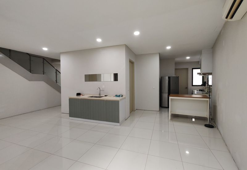 Mirage By The Lake @ Perdana Lakeview West