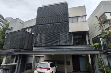 Mirage By The Lake @ Perdana Lakeview West