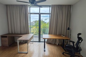 Mirage By The Lake @ Perdana Lakeview West