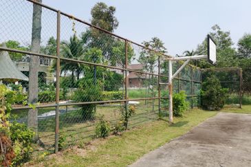 Perdana Lakeview East