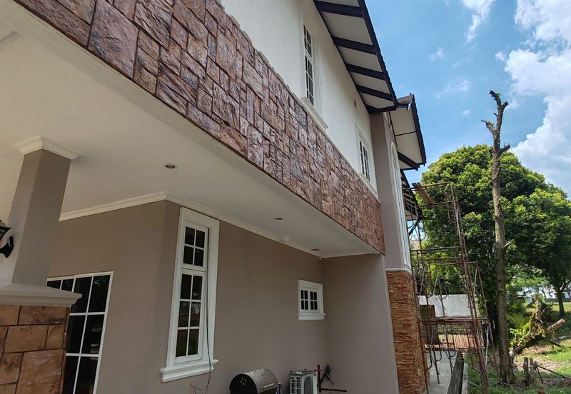 Perdana Lakeview East