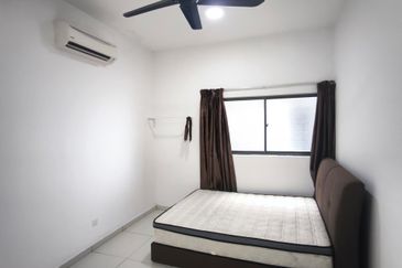 Mirage By The Lake Condominium