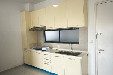 Mirage By The Lake Condominium