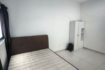 Mirage By The Lake Condominium