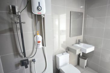 Mirage By The Lake Condominium