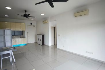 Mirage By The Lake Condominium