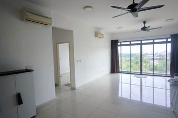 Mirage By The Lake Condominium