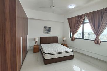 Mirage By The Lake Condominium