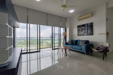 Mirage By The Lake Condominium