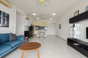 Mirage By The Lake Condominium