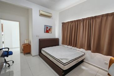 Mirage By The Lake Condominium