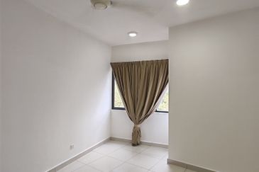 Mirage By The Lake Condominium