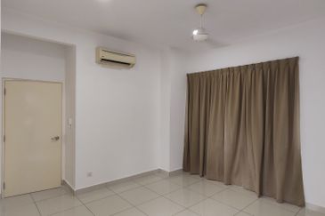 Mirage By The Lake Condominium