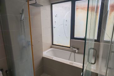 Mirage By The Lake Condominium