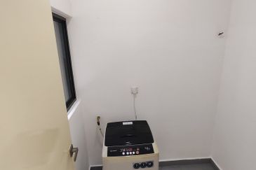 Mirage By The Lake Condominium