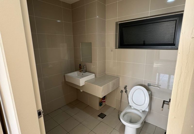 Mirage By The Lake Condominium