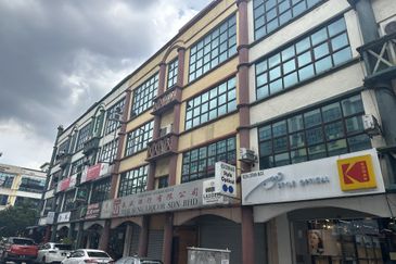 Cheong Hin Commercial City