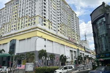 Cheong Hin Commercial City