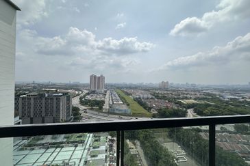 The Square @ One City