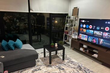 The Square @ One City