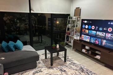 The Square @ One City