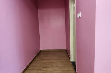 Lake Point Residence