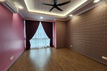 Lake Point Residence