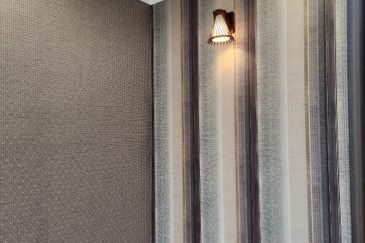 Lake Point Residence