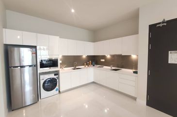 Pavilion Embassy Residence