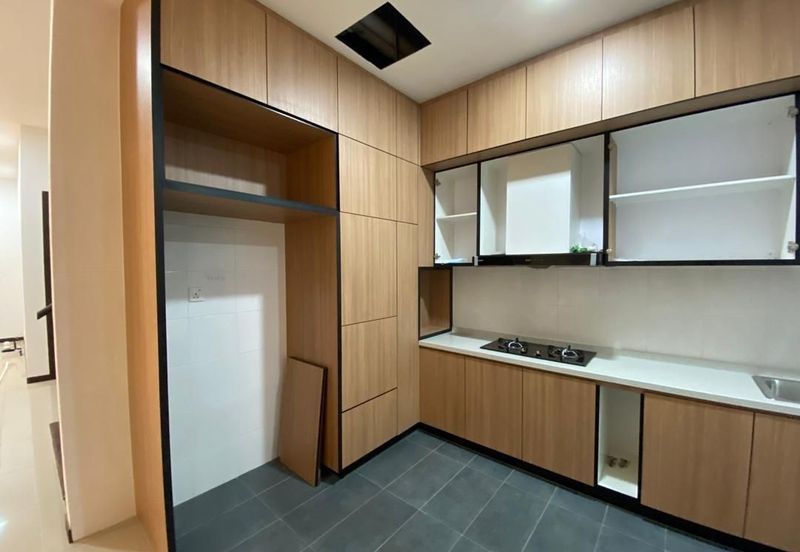 Jewels of Grasmere, Setia Marina