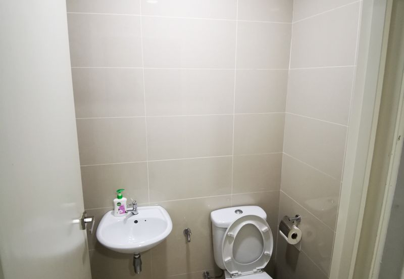 Mirage By The Lake @ Perdana Lakeview West