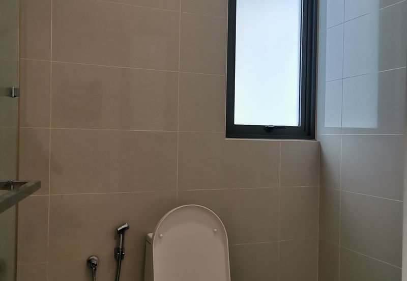 Mirage By The Lake @ Perdana Lakeview West