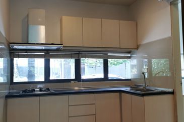 Mirage By The Lake @ Perdana Lakeview West