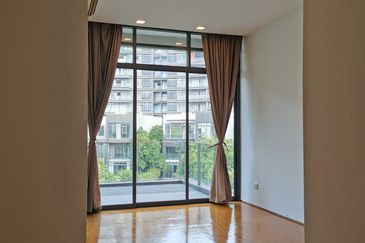 Mirage By The Lake @ Perdana Lakeview West