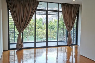 Mirage By The Lake @ Perdana Lakeview West