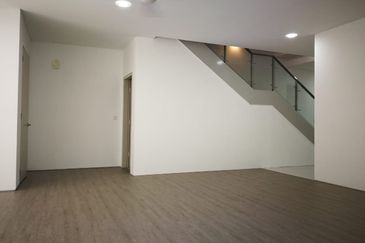 Mirage By The Lake @ Perdana Lakeview West