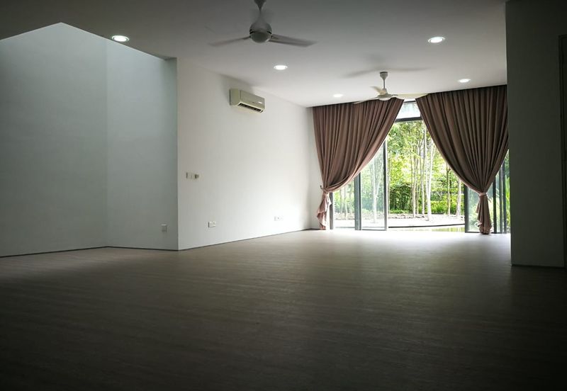 Mirage By The Lake @ Perdana Lakeview West