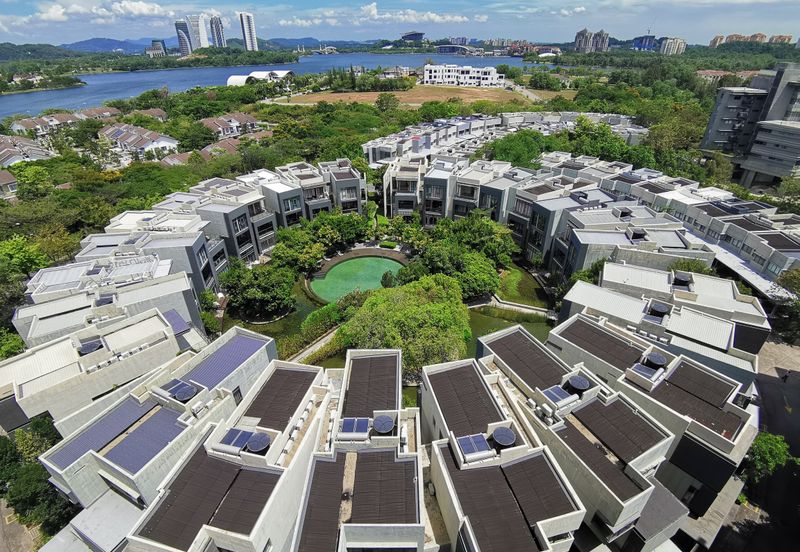 Mirage By The Lake @ Perdana Lakeview West