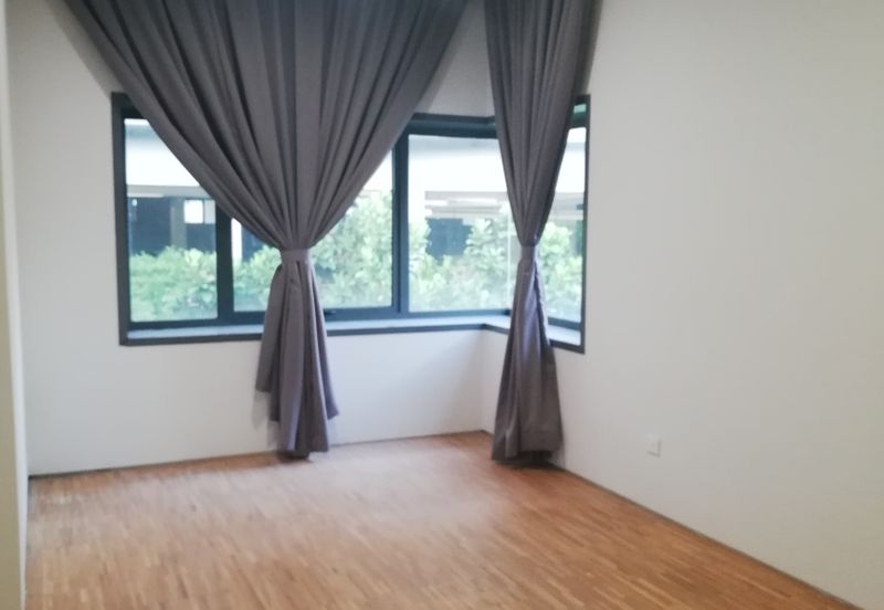 Mirage By The Lake @ Perdana Lakeview West