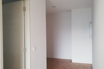 Mirage By The Lake @ Perdana Lakeview West