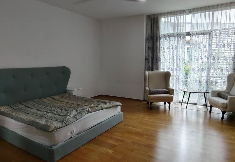 Symphony Hills Schubert