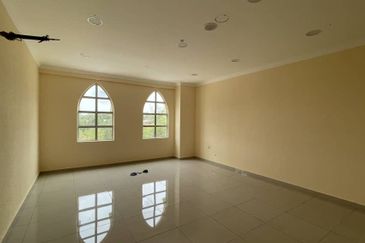 Kawasan Perusahaan Miel