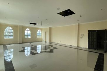 Kawasan Perusahaan Miel