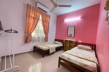 TAMAN DESA AMAN (SUNGAI LALANG) FASA 1