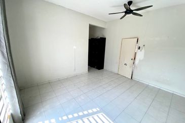 Taman Sungai Dua Utama