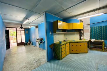 Single Storey Terrace at Kg. Jawa, Bayan Baru For Sale