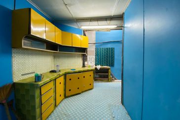 Single Storey Terrace at Kg. Jawa, Bayan Baru For Sale