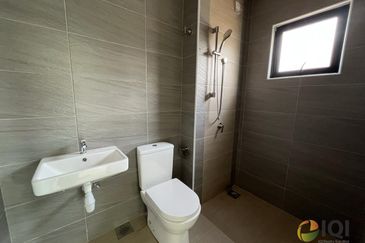 Bertam Putra Setia Fontaines Garden