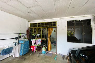 KAMPUNG BARU KLINIK - BUKIT SELAMBAU