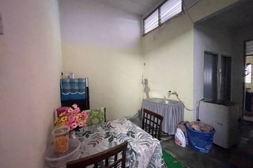 TAMAN DESA KENANGAN (KUALA NERANG)